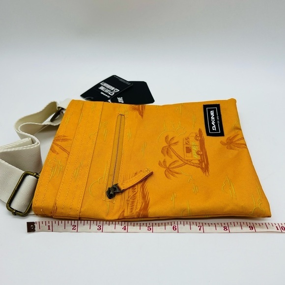DAKINE UNISEX JIVE OCEANFRONT MINIMALIST CROSSBODY BAG NWT - Picture 9 of 9